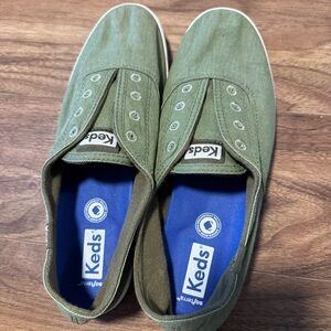 Keds Women’s Olive Green Slip-on Shoes